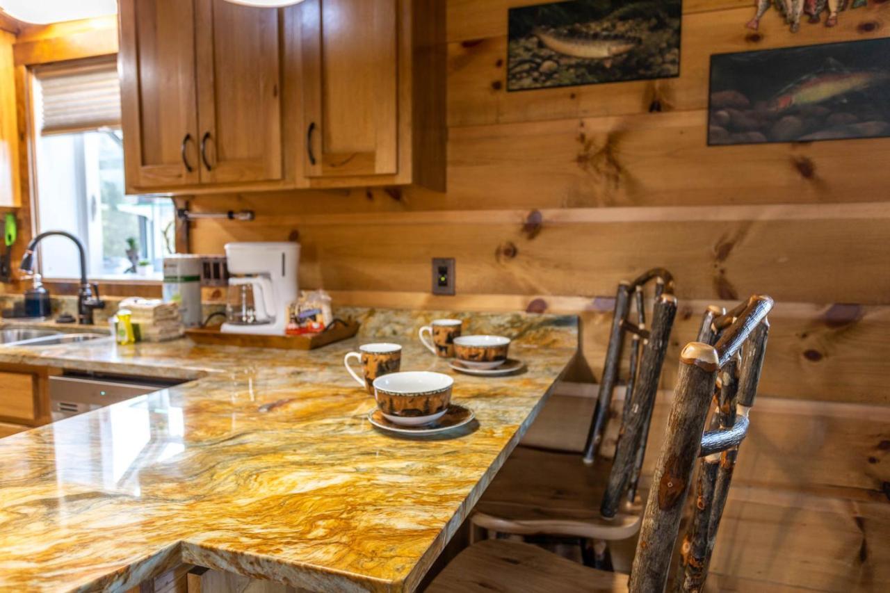 Villa Red Fox Den Linville Falls Exterior foto